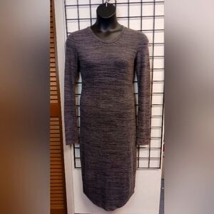 MATERNITY Seven Sister PEA IN THE POD long sleeve crewneck dress Size M